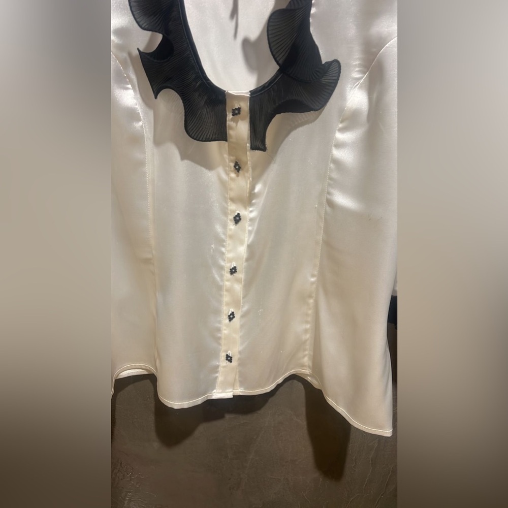 NWOT Vintage Aja Cream Blouse with Black Ruffle Trim - Picture 3 of 3